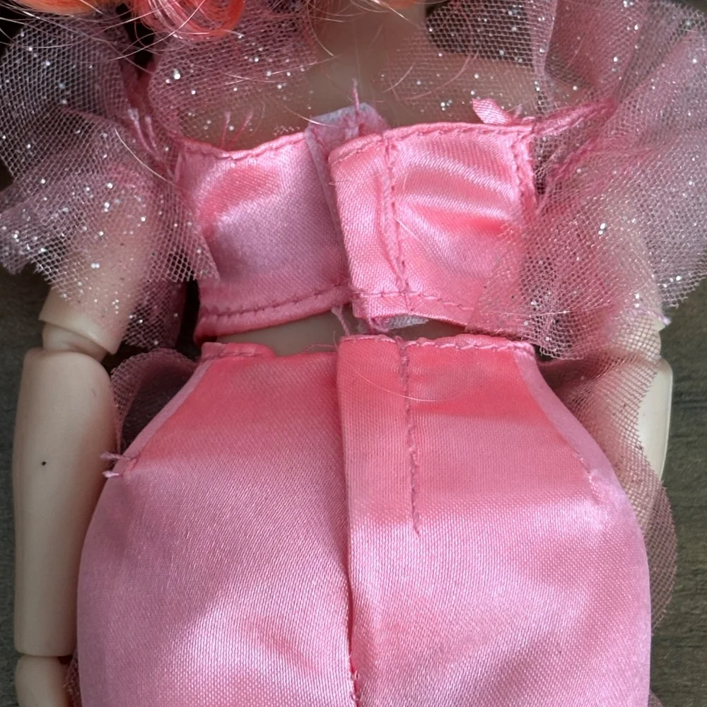 Rainbow High PINKLY PAIGE Pink New Friends Fashion Doll Articulated MGA 2022